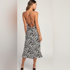 Lulus Courtyard Cocktails Black Floral Print Lace-Up Cowl Midi Dress